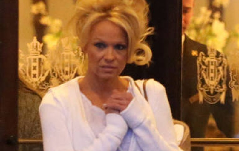 Pamela Anderson, la Cambridge!