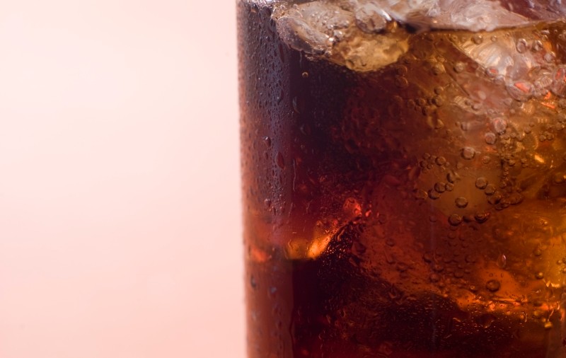Băuturile dulci cresc riscul de cancer de pancreas