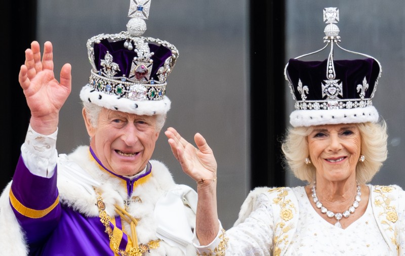Regele Charles caută un nou angajat la Palatul Buckingham: oferă un salariu de 60.000 de euro, contract permanent și multe beneficii