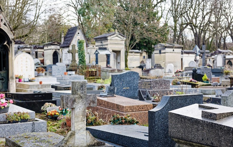 De ce ai vizita cimitirul din Paris în care se odihnește Edith Piaf: se compară chiar și cu cele mai mari muzee din Orașul Iubirii
