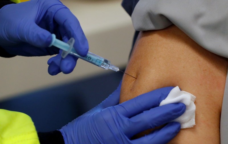 Agenția Europeană a Medicamentului anunță că ar putea aproba vaccinurile împotriva Omicron în 3 - 4 luni