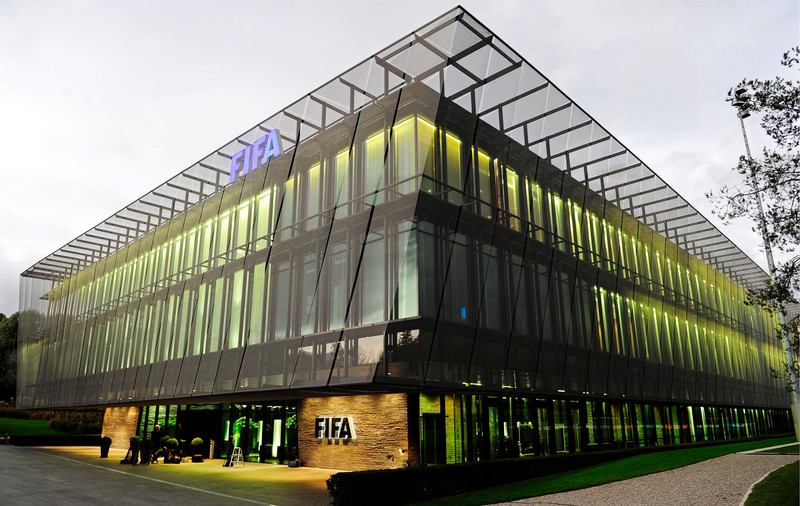 FIFA, în vizorul autorităților elvețiene. Noi percheziții în sediul de la Zurich