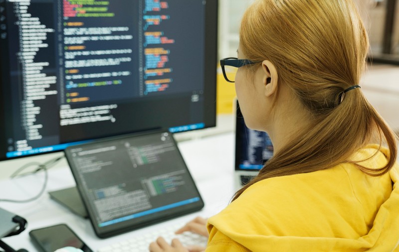 Ce profesie bine plătită și cu care România se mândrește este amenințată. Obama avertizează în privința Inteligenței Artificiale