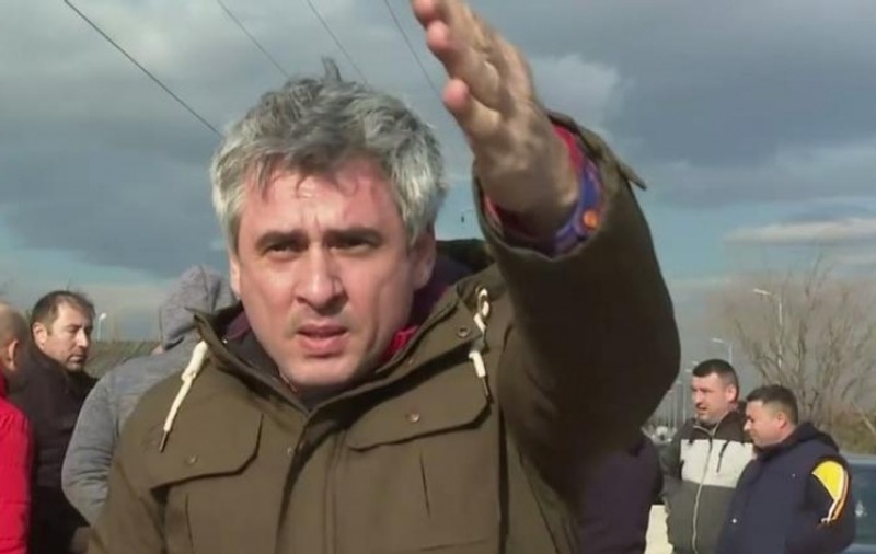 Drumul morții din Buzău: Proteste în localitatea unde aproape fiecare familie are pe cineva omorât de mașini