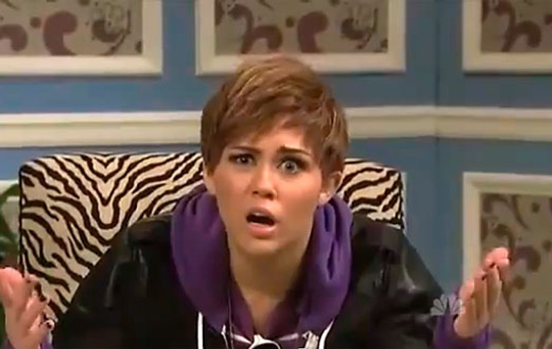 Video | Miley Cyrus îl imită pe Justin Bieber
