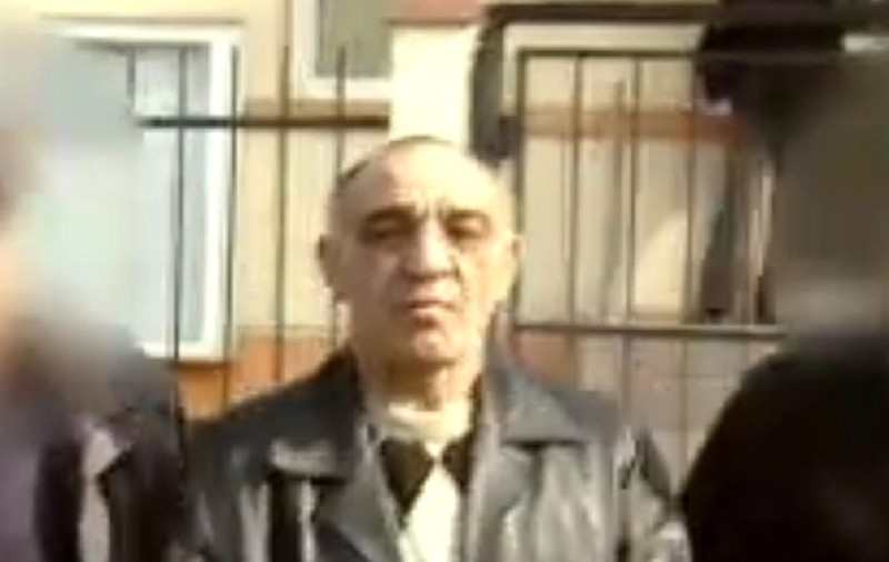 EXCLUSIV / Ion Duduianu a făcut infarct de supărare că i-a fost respinsă eliberarea. Familia i-a făcut priveghe de faraon, cu cort pe stradă și maneliști