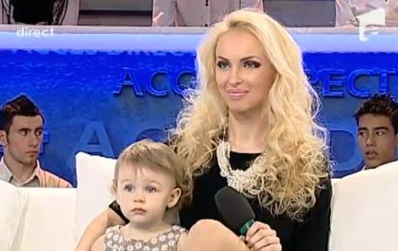 Ce frumuşică este fetiţa Andreei Spătaru!