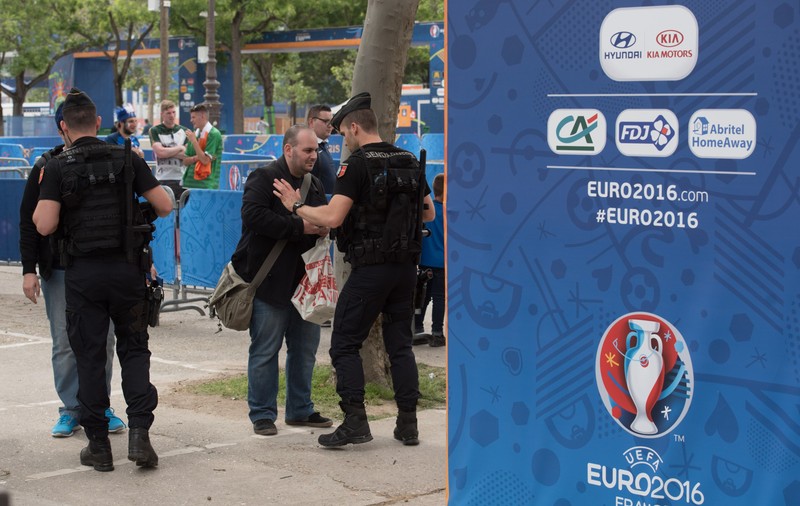 EURO 2016: Piloţii companiei Air France au intrat în grevă. Suporterii care vor să ajungă la meciuri ar putea fi afectați