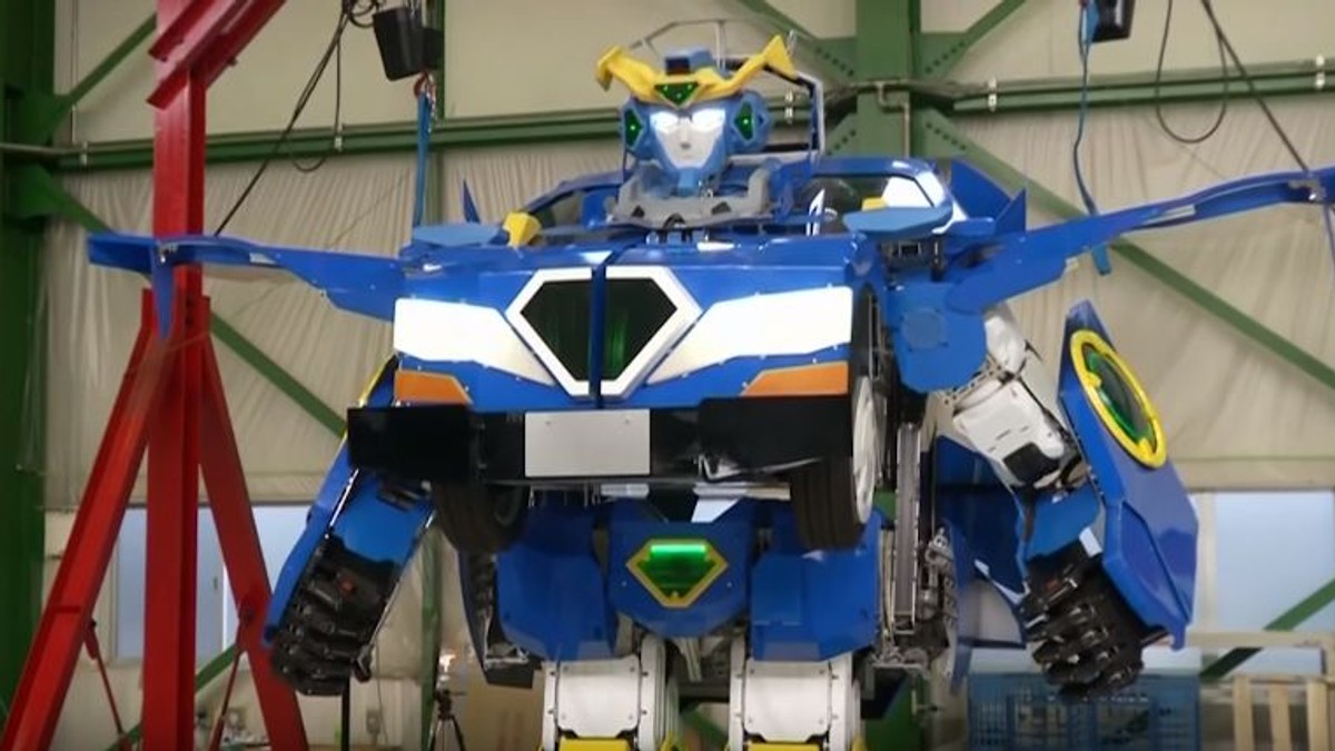 Filmul Transformers a devenit realitate: primul Autobot, mașina care se transformă în robot umanoid, a fost inventat în Japonia