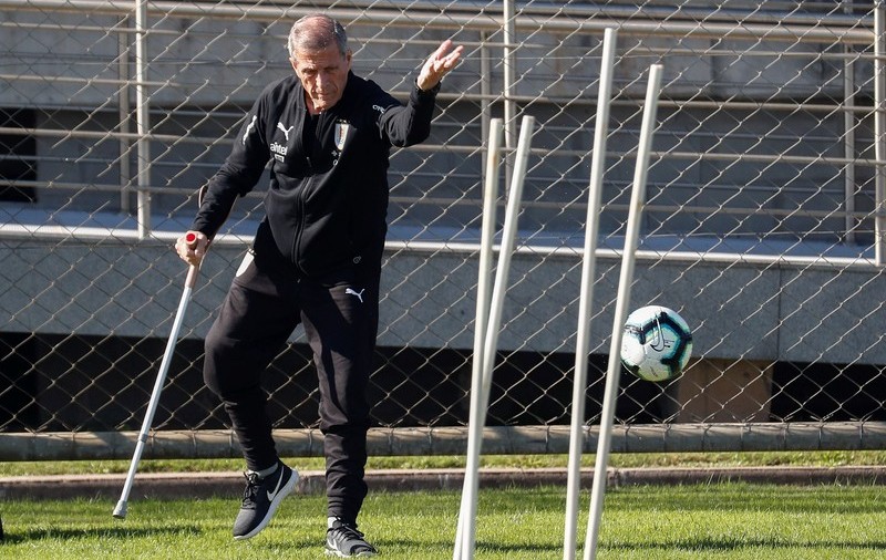 Antrenori pe viață și pe moarte: de la Mihajlovici, Tabarez și Caparros, la Ingesson, Vilanova și Maestrelli. Grav bolnavi, tehnicienii continuă sau au stat pe bancă până în ultima clipă