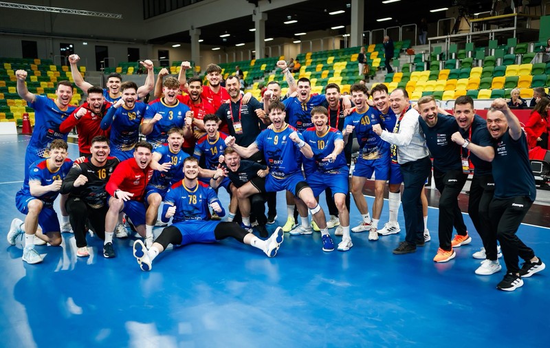 Naționala masculină de tineret a câștigat primele două meciuri din grupă la Campionatul Mondial de handbal U21 din Polonia și s-a calificat în faza a doua