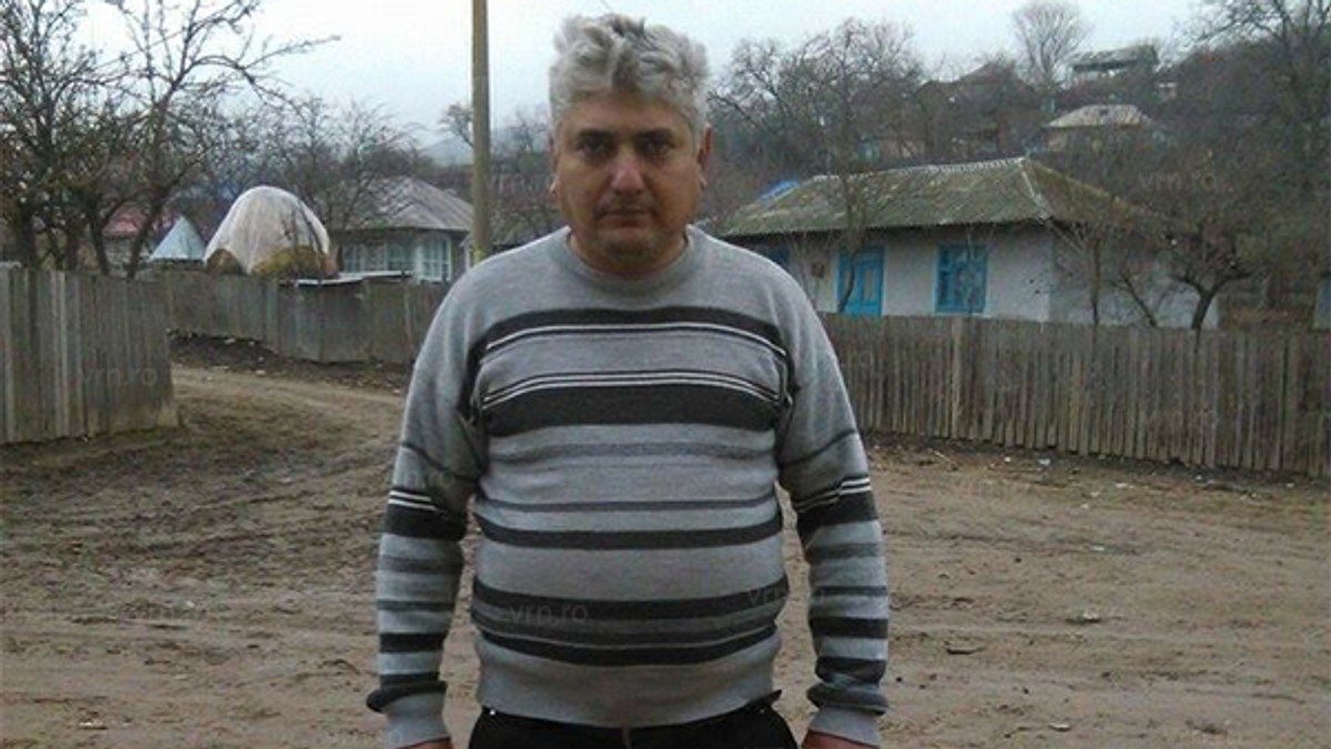 Un consilier local PSD din Vaslui a plecat din secția de votare ca să meargă la o înmormântare