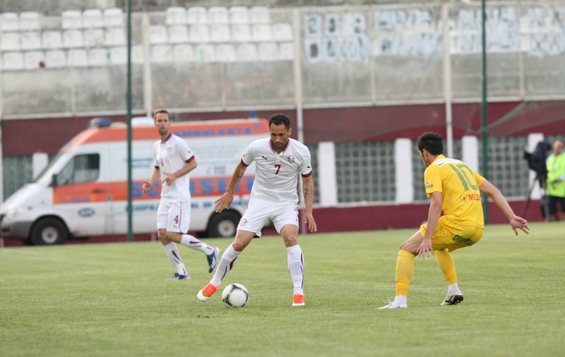 LIGA I / Rapid a mai pierdut un jucător. Au rămas 13 giuleșteni