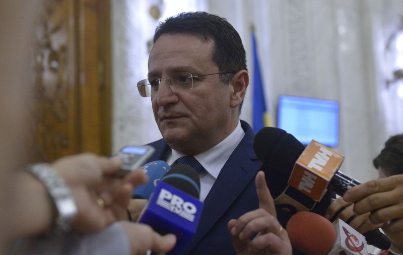 George Maior, prins la mijloc în Parlament. Fostul șef SRI vorbește și despre ofițerii acoperiți din presă