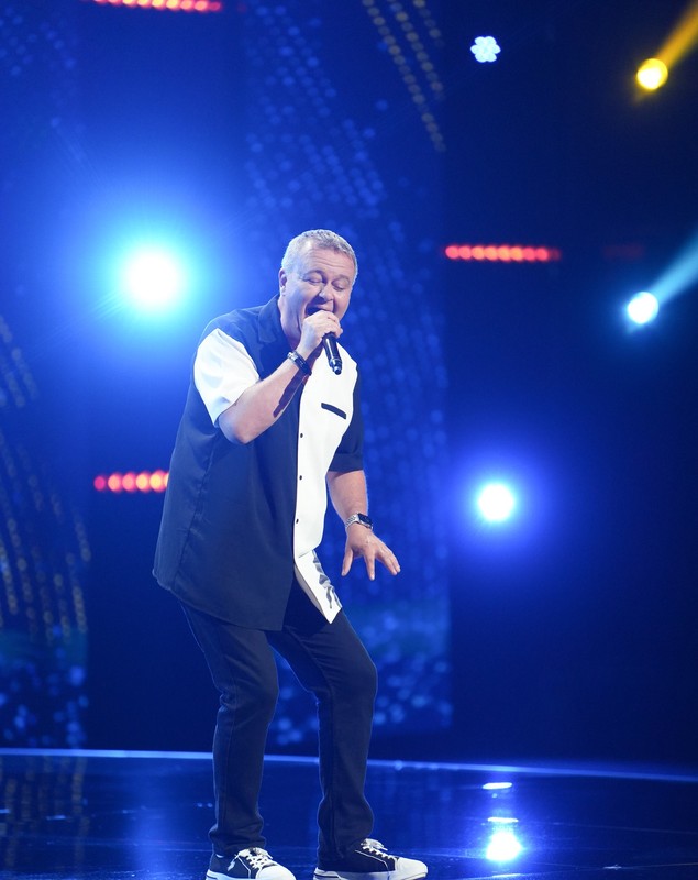 Colegul de liceu, dar și colegul de cameră din Liceenii, al lui Ştefan Bănică, vine la „X Factor”: „Am avut niște demoni care nu m-au lăsat să fac ceea ce aș fi vrut să fac”