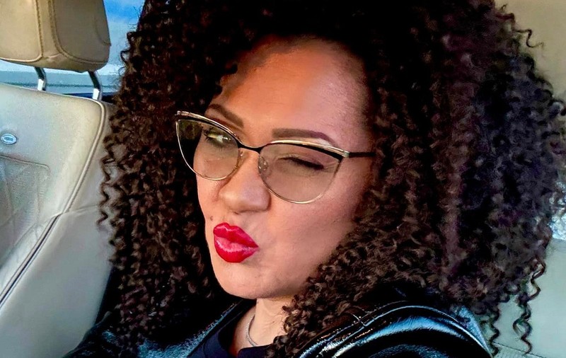 Minodora și-a făcut o nouă operație estetică: „Sunt tăiată după ureche. Totul e amorțit, doar usturime așa”. Artista nu se oprește aici cu intervențiile