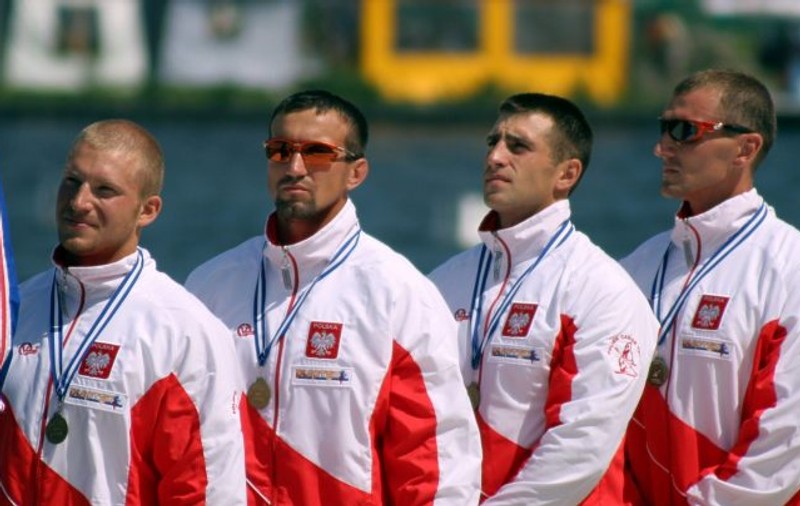 Ce dramă. Un sportiv participant la Olimpiadă a alunecat pe scări și și-a rupt gâtul. Doctorii nu l-au mai putut salva!