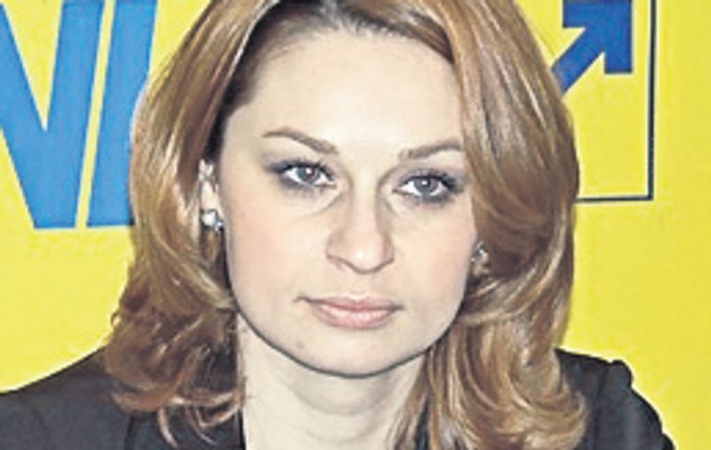 «Soţii violenţi să fie daţi afară din casă»