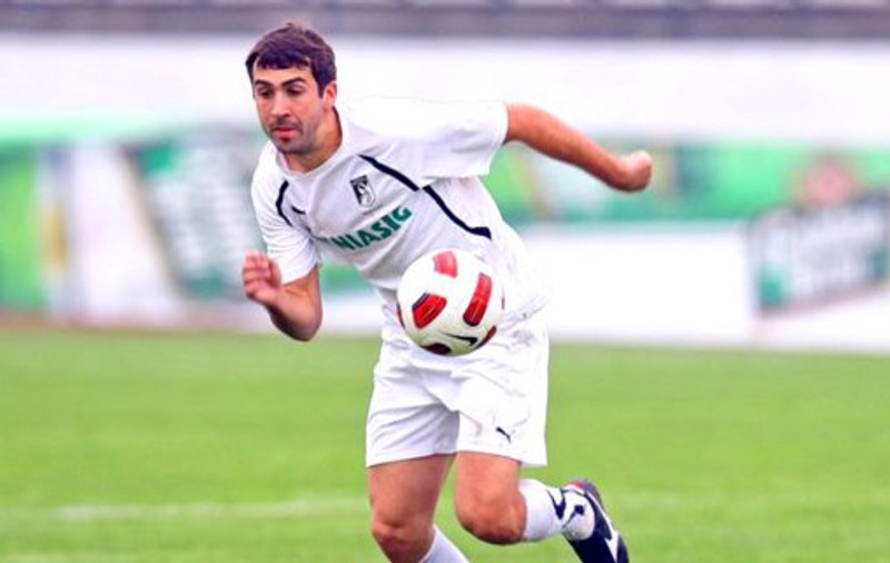 Scandal monstru între fostul fotbalistul Dacian Varga și fosta iubită a lui Adrian Alexandrov, partenerul Elenei Udrea. Acuzat că a agresat-o în centrul Capitalei