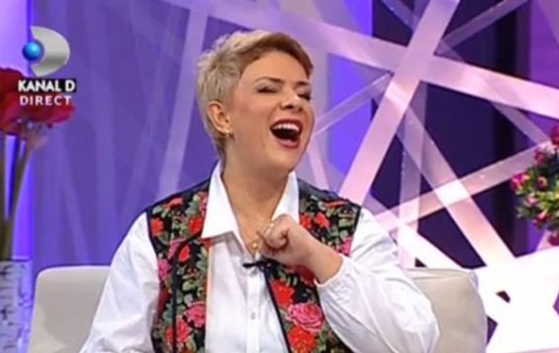 MESAJELE COPLEŞITOARE PE CARE VEDETELE I LE-AU TRANSMIS LUI TEO! 