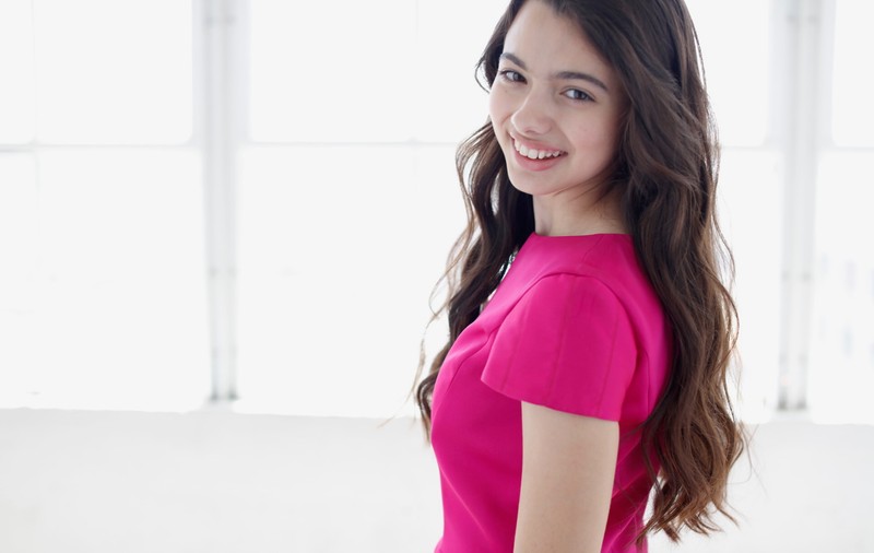EUROVISION 2019. Laura Bretan și-a adus din America rochia pentru semifinala Selecției Naționale. Nu iese pe scenă până nu se roagă!   