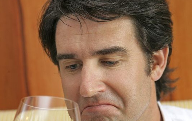Consumul de alcool reduce riscul îmbolnăvirii de artrită