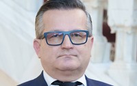 Florin Lazar Vlaadică, seful Oficiului de Informatii Integrate de la Cotroceni a folosit avioanele companiei Toyo Aviation, implicata in „Scandalul Mykonos”. Sursă foto: Administrația Prezidențială