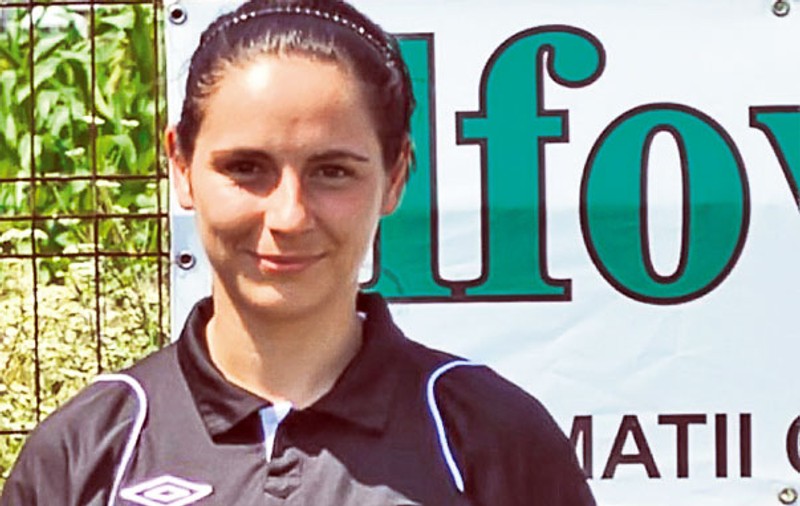 Roxana Ivanov a fost bătută la Periş! Arbitrul a fost altoit după ce a validat un gol al celor din corbeanca
