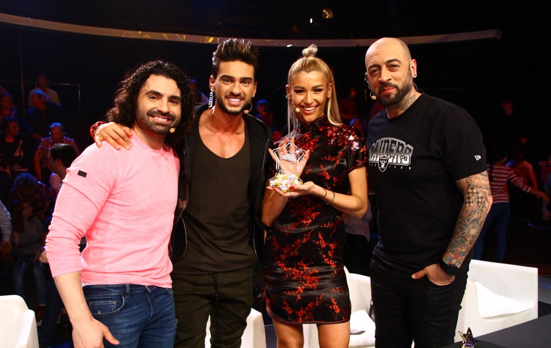 Cor format din frați, surori, verișoare și verișori la "Next Star". N-ai mai văzut așa ceva