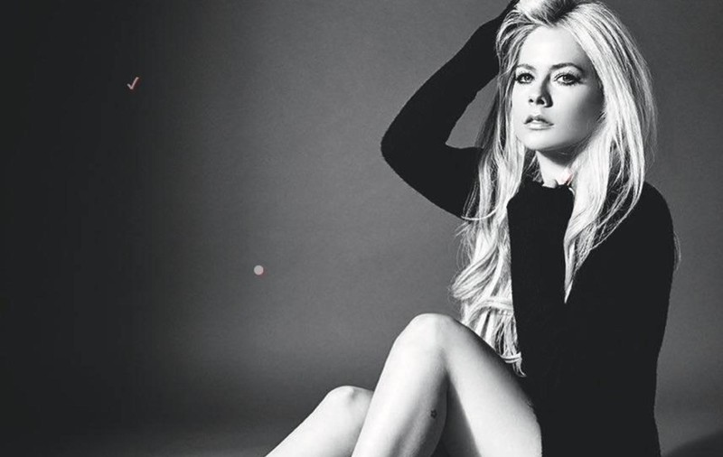 Avril Lavigne a lansat o nouă melodie după cinci ani. Cum arată cântăreața după ce s-a luptat cu boala Lyme