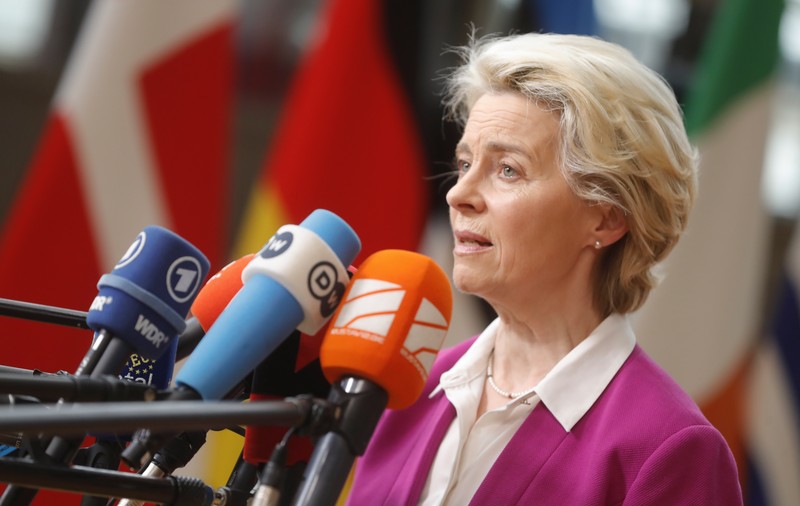 UE „nu a ajuns încă” la un acord privind interzicerea importurilor de petrol din Rusia