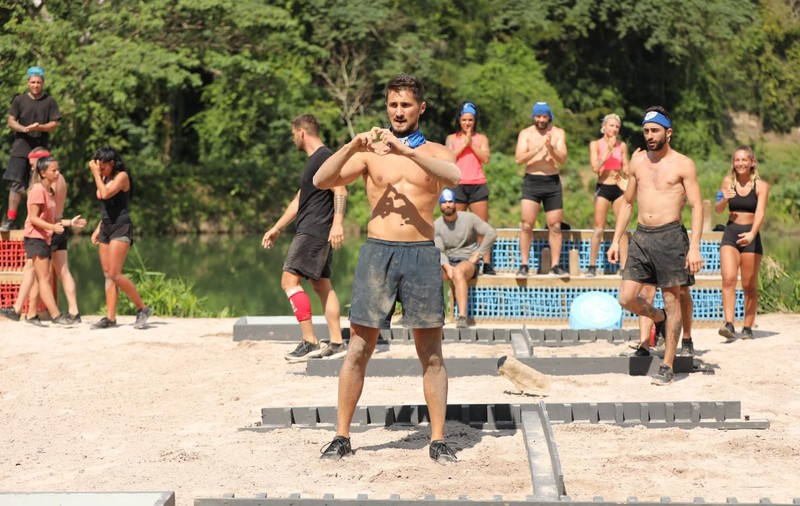 Andrei Ciobanu de la “Survivor”, primele declarații după ce a primit un cap în gură din partea Anei Pal. Ce s-a întâmplat între ei. “Am avut niște probleme medicale”
