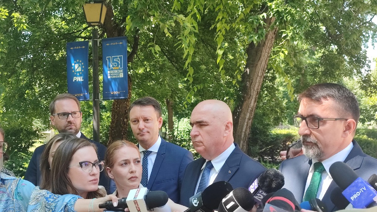 Declarații de presă la PNL, 26 iunie 2026 - PNL, USR, UDMR il sustin pe Siegfried Mureșan ca premier