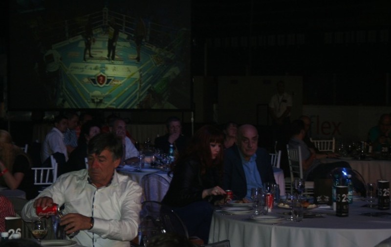 Soţii Lis au băut șampanie fină la Gala Super Kombat