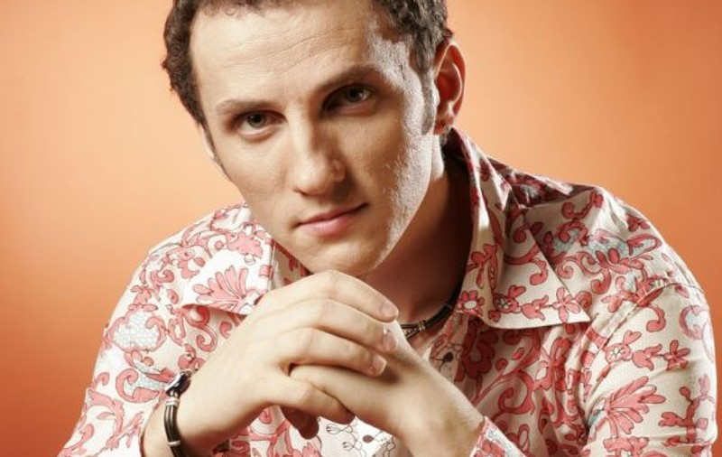 Mihai Trăistariu, INDIGNAT! Uite cum a reacţionat după ce i-a văzut la TV pe părinţii şi bunica băieţelului omorât de maidanezi!