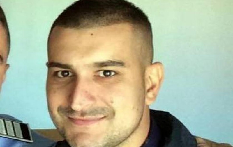 UPDATE: Polițistul care s-a sinucis cu arma din dotare, în Gorj, urma să se căsătorească anul viitor. Iubita sa, în stare de șoc | FOTO