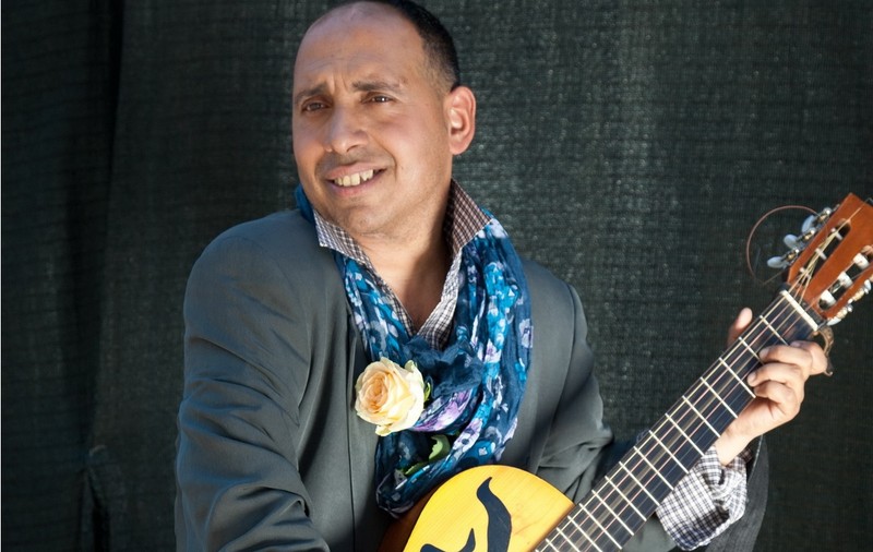 Gigel Frone impresariază dansatoare din buric. Fostul mariachi de la “Românii au talent” și-a găsit colaboratoare, nu și nevastă