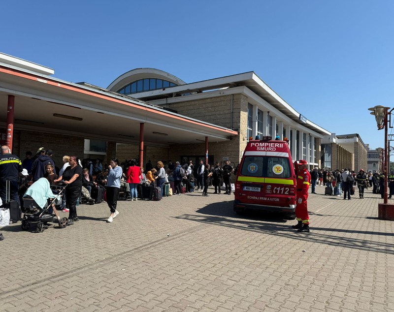 Două trenuri s-au lovit în Gara CFR Constanța. Planul roșu, dezactivat. Câte persoane au fost duse la spital