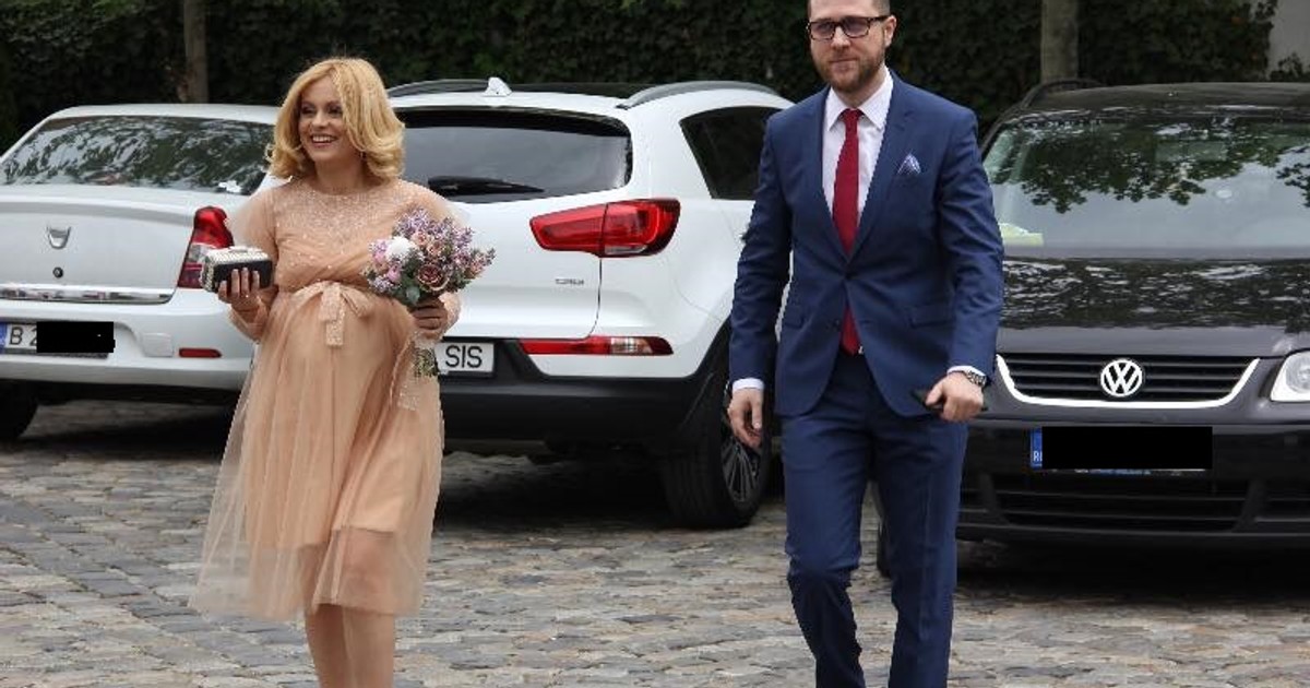 Simona Gherghe s-a măritat. Primele declarații ale vedetei de la Antena 1. "Ne-am luat de mână și..."