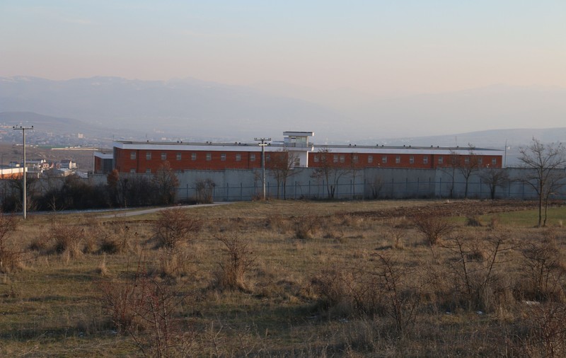 Cum face Kosovo rost de bani: dă în chirie celule de închisoare pentru Danemarca. Cât încasează și pentru ce deținuți le vrea Copenhaga