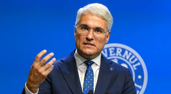Ministrul Dragoș Pîslaru 
