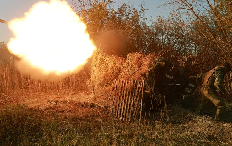 Război în Ucraina, ziua 603 | Regiunea Herson, bombardată cu 10 bombe lansate de ruși din avioane