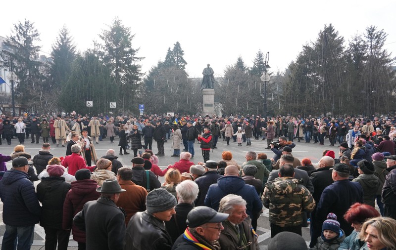 La Craiova, Mica Unire a fost sărbătorită cu dansuri populare și depuneri de coroane
