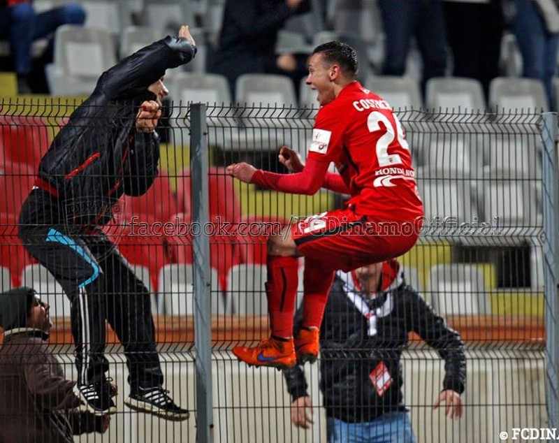 Liga I, etapa a 24-a: Dinamo - FC Botoșani 1-0. Sfântul Valentin Costache! Titularizat în premieră de Mircea Rednic, puștiul de 17 ani a decis meciul și i-a dus ”câinii” pe locul doi / FOTO&VIDEO