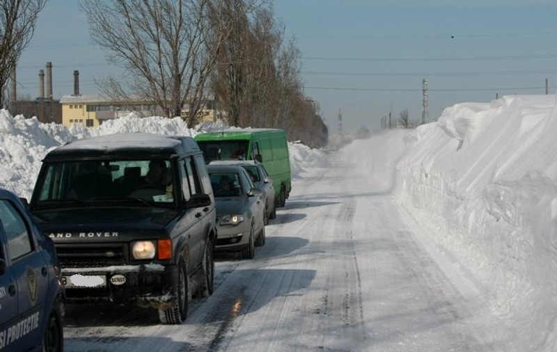 Centrul Operaţional de Comandă al ”Internelor”: Nu mai sunt persoane şi localităţi izolate