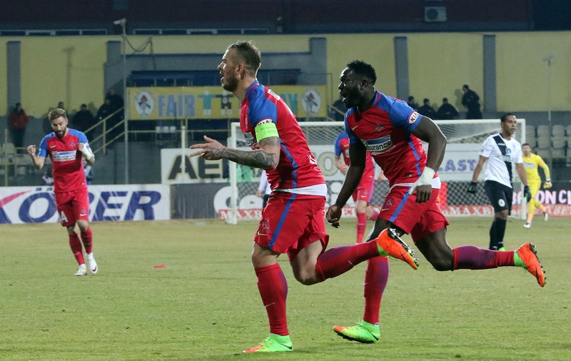 Acuzații incredibile: „Steaua - Viitorul este eternul blat. Meciul ăsta miroase a aranjament de la o poștă!”