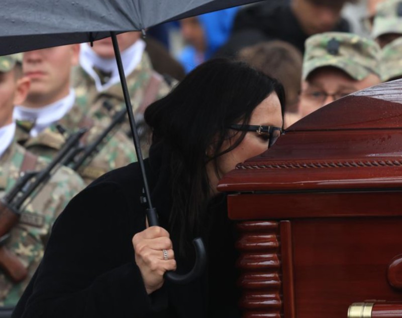 Ultimul meci al lui Emeric Ienei: sute de oameni și onoruri militare la înmormântarea de la Oradea