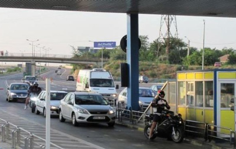 Cum reuşeau angajaţii de la staţia de taxare de la Feteşti să fure, zilnic, 5.000 de lei. Metoda simplă prin care păcăleau statul