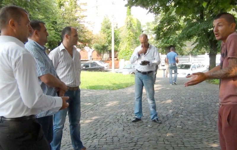 Fani ai Craiovei ridicaţi de Poliţie la vizita premierului Ponta în Bănie