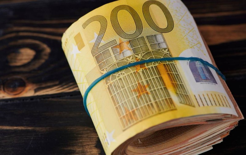 Germania crește salariul minim. Șase milioane de angajați vor câștiga 14,60 de euro pe oră